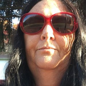 Meet your Posher, Debra